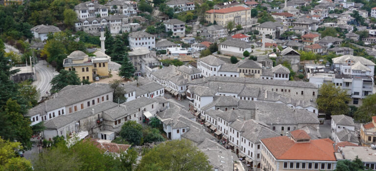 Albanien, Gjirokastër